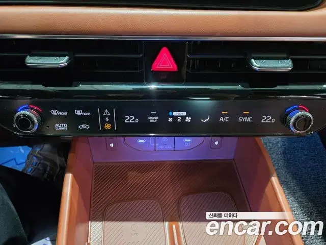 Kia K8 2025 — Photo 8/51
