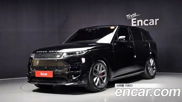 Land Rover Range Rover Sport 2022 — Фото 1/20