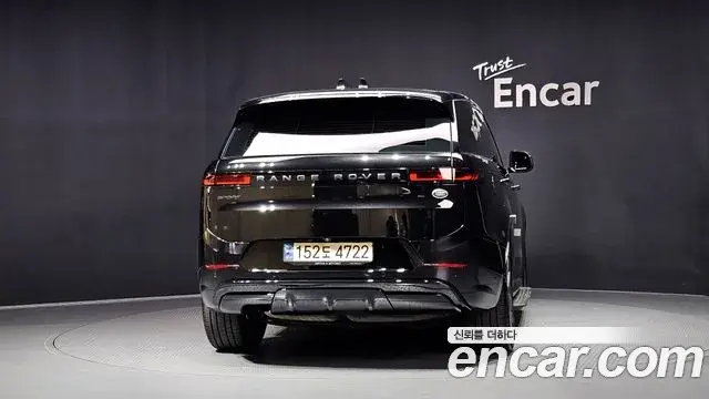 Land Rover Range Rover Sport 2022 — Фото 4/20