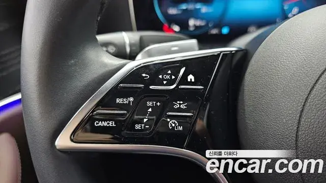 Mercedes-Benz E-Class 2022 — Фото 19/20