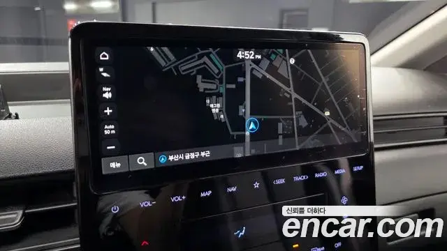 Hyundai Staria 2021 — Фото 16/20