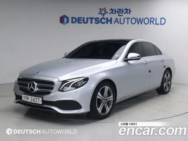 Mercedes-Benz E-Class 2019 — Фото 20/20