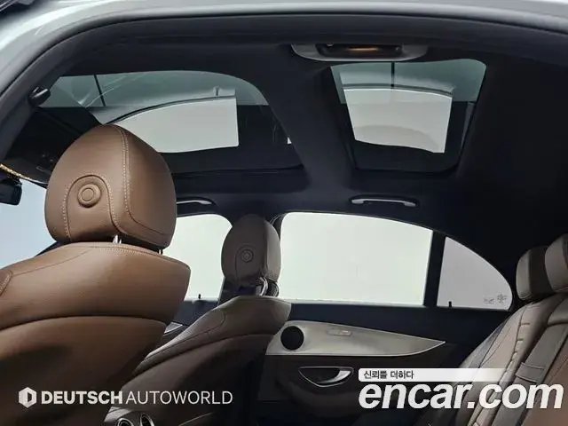 Mercedes-Benz E-Class 2019 — Фото 17/20