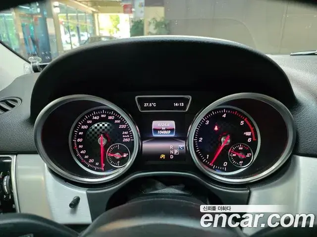 Mercedes-Benz GLE-Class 2018 — ფოტო 20/20