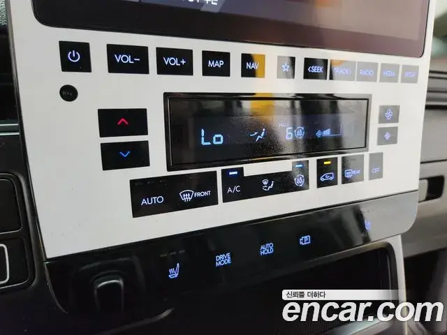 Hyundai Staria 2021 — Фото 12/20