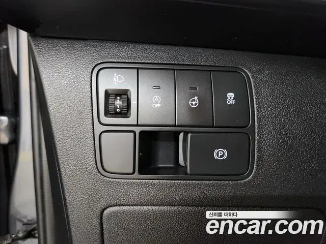 Hyundai Staria 2021 — Фото 14/20