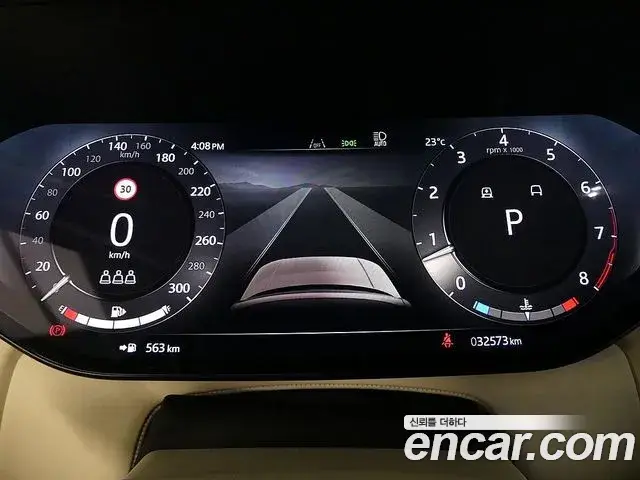 Land Rover Range Rover 2024 — Photo 9/20