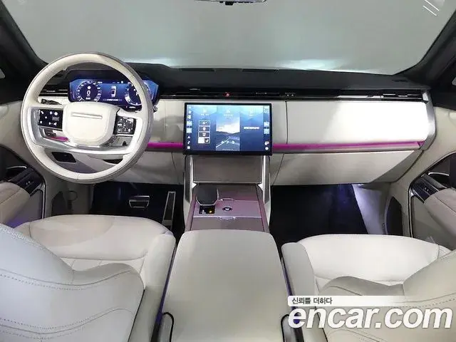 Land Rover Range Rover 2024 — Photo 18/20