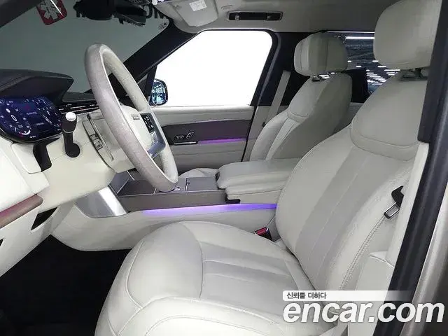 Land Rover Range Rover 2024 — Photo 10/20