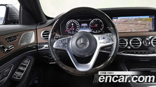 Mercedes-Benz S-Class 2019 — Фото 13/20