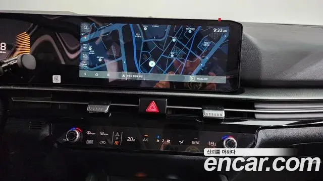 Kia Sportage 2025 — Photo 19/33
