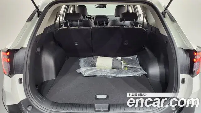 Kia Sportage 2025 — Photo 2/33