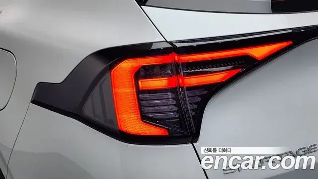 Kia Sportage 2025 — Photo 14/33