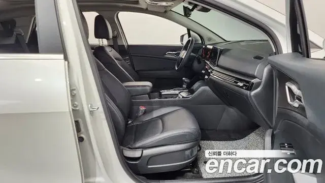 Kia Sportage 2025 — Photo 32/33