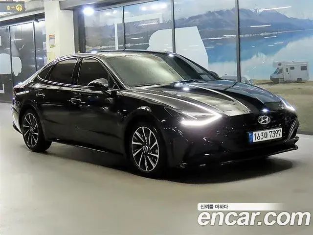 Hyundai Sonata 2021 — Фото 10/20
