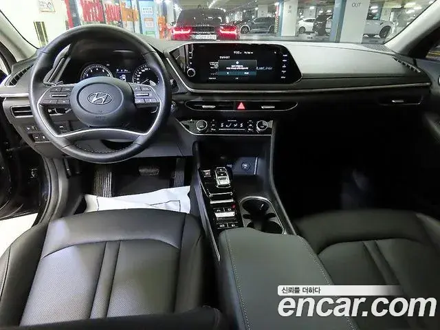 Hyundai Sonata 2021 — Фото 6/20