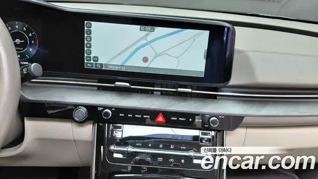 Kia Carnival 2023 — Photo 11/32