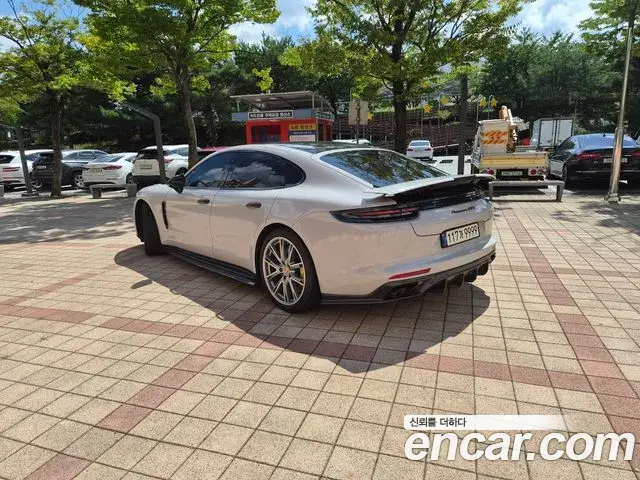 Porsche Panamera 2019 — Фото 10/20