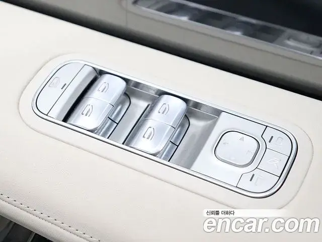 Mercedes-Benz G-Class 2023 — Фото 12/20