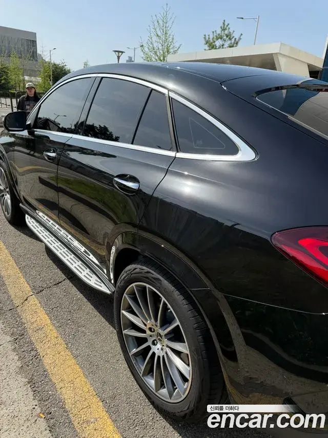 Mercedes-Benz GLE-Class 2025 — Şəkil 2/10