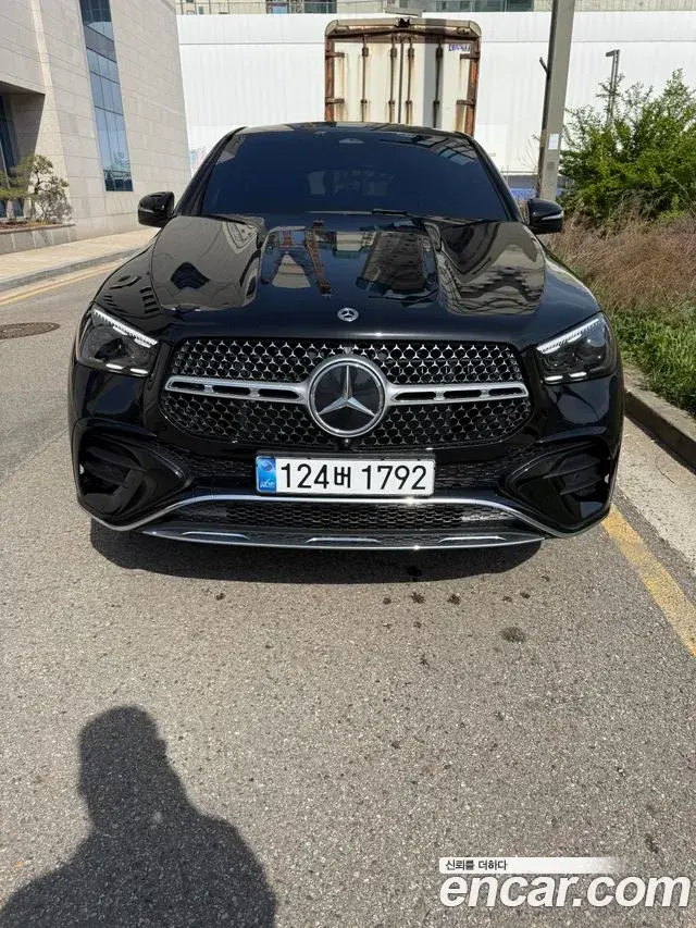 Mercedes-Benz GLE-Class 2025 — Şəkil 3/10