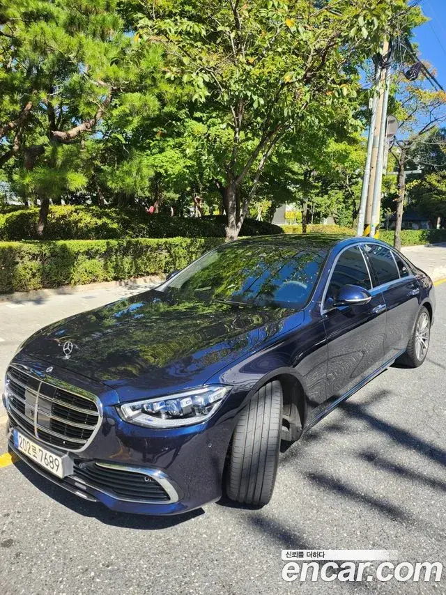 Mercedes-Benz S-Class 2022 — ფოტო 4/11