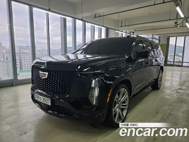 Cadillac Escalade 2026 — Photo 4/17