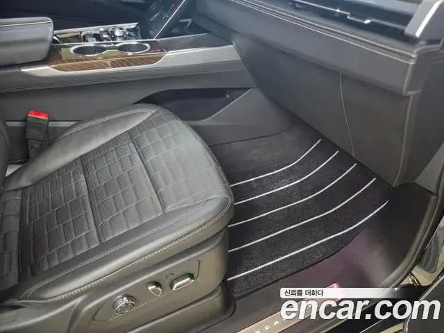 Cadillac Escalade 2026 — Photo 1/17