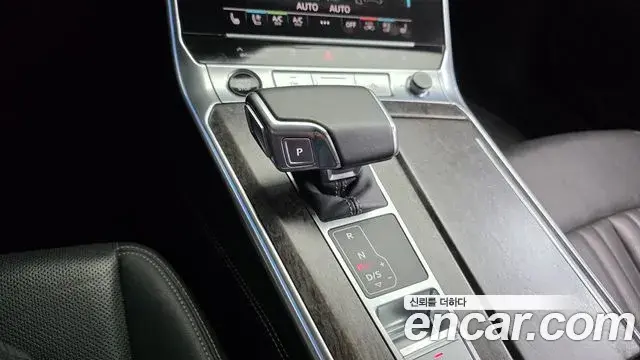 Audi A6 2021 — ფოტო 9/20