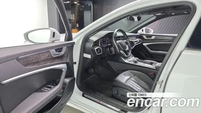 Audi A6 2021 — ფოტო 10/20