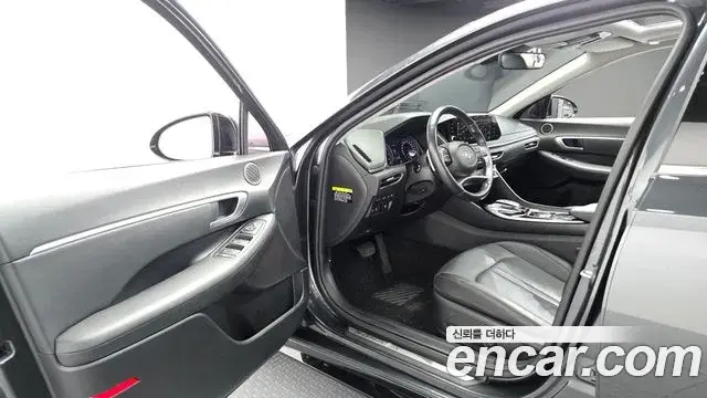 Hyundai Sonata 2019 — Фото 10/20