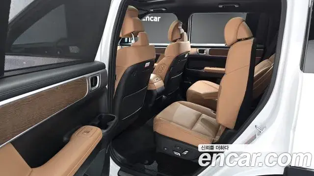 Hyundai Santa Fe 2024 — Фото 11/20