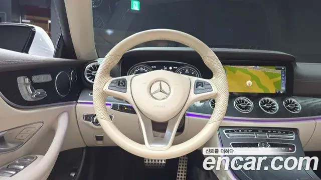 Mercedes-Benz E-Class 2018 — Фото 13/20