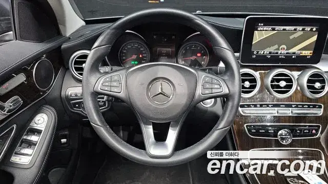 Mercedes-Benz C-Class 2018 — Фото 14/20