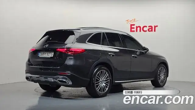 Mercedes-Benz GLC-Class 2023 — Фото 2/20