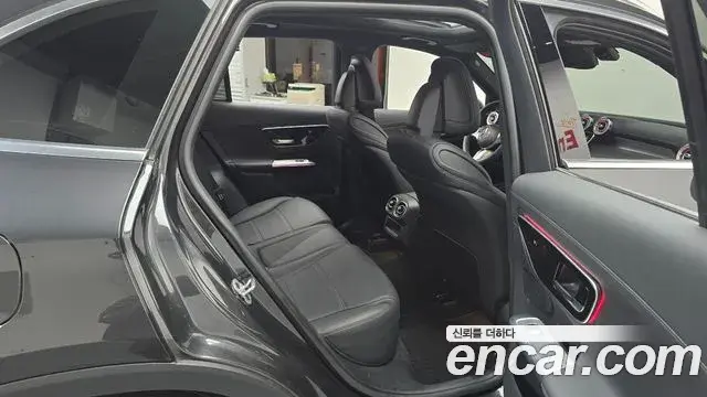 Mercedes-Benz GLC-Class 2023 — Фото 11/20
