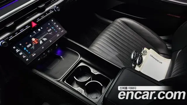 Hyundai Grandeur 2025 — Фото 17/20
