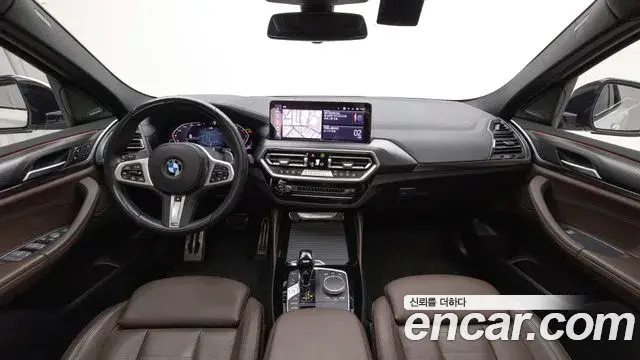 BMW X4 2022 — Фото 7/20