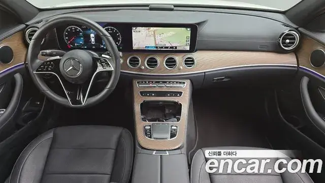 Mercedes-Benz E-Class 2023 — Фото 7/20