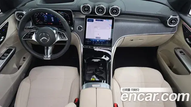 Mercedes-Benz GLC-Class 2026 — Фото 7/20