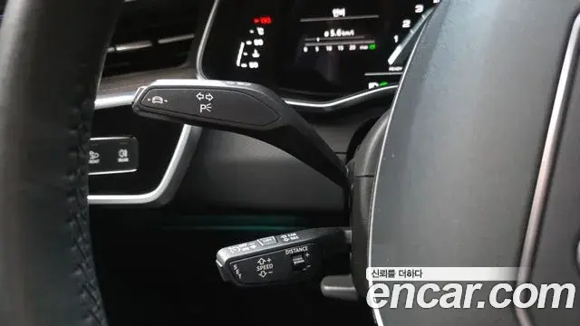Audi A6 2022 — Фото 18/20