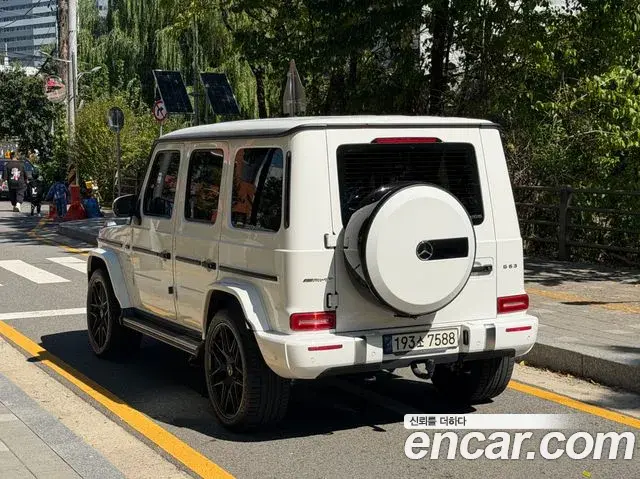 Mercedes-Benz G-Class 2021 — Фото 3/18