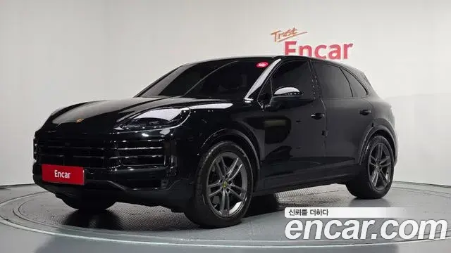 Porsche Cayenne 2023 — Фото 2/20
