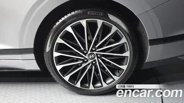 Hyundai Grandeur 2023 — Şəkil 5/20