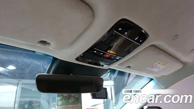Hyundai Grandeur 2023 — Şəkil 18/20