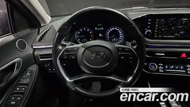 Hyundai Sonata 2022 — Фото 13/20