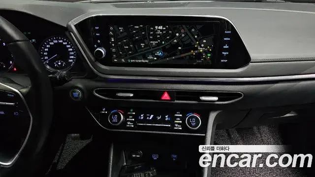 Hyundai Sonata 2022 — Фото 14/20