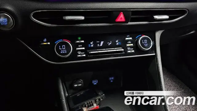 Hyundai Sonata 2022 — Фото 16/20