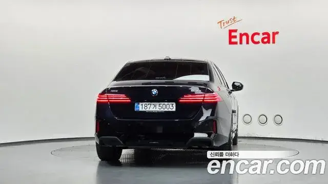 BMW 5 Series 2025 — Şəkil 3/20