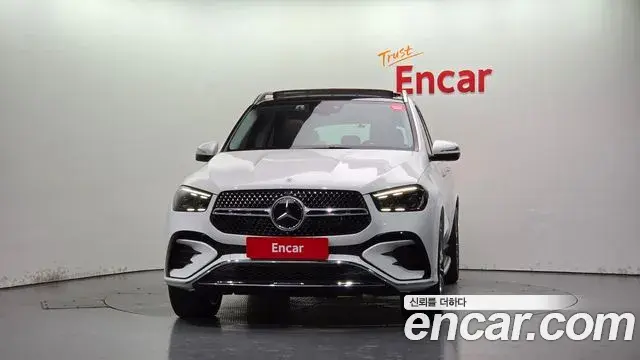 Mercedes-Benz GLE-Class 2025 — Фото 3/20